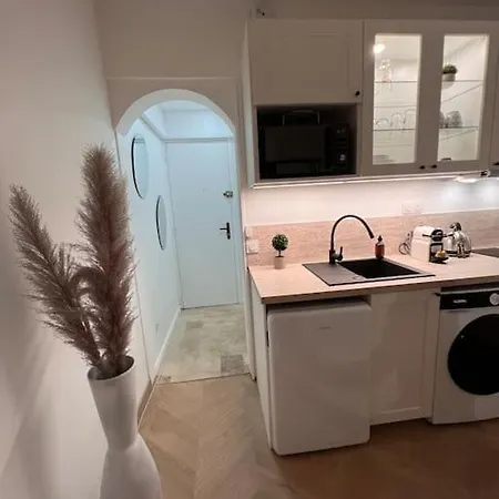 La Perle Du Parc - * Rocquencourt